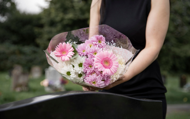 Funeral flowers delivery